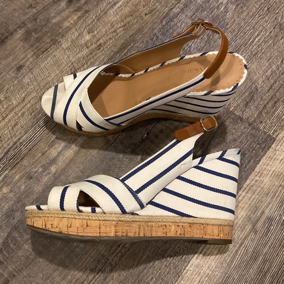 Kelly & Katie Navy and White Striped Wedge Sandals Size 11 - Picture 2 of 5